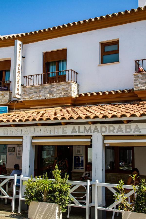 Hotel Almadraba Zahara de los Atunes Exteriör bild