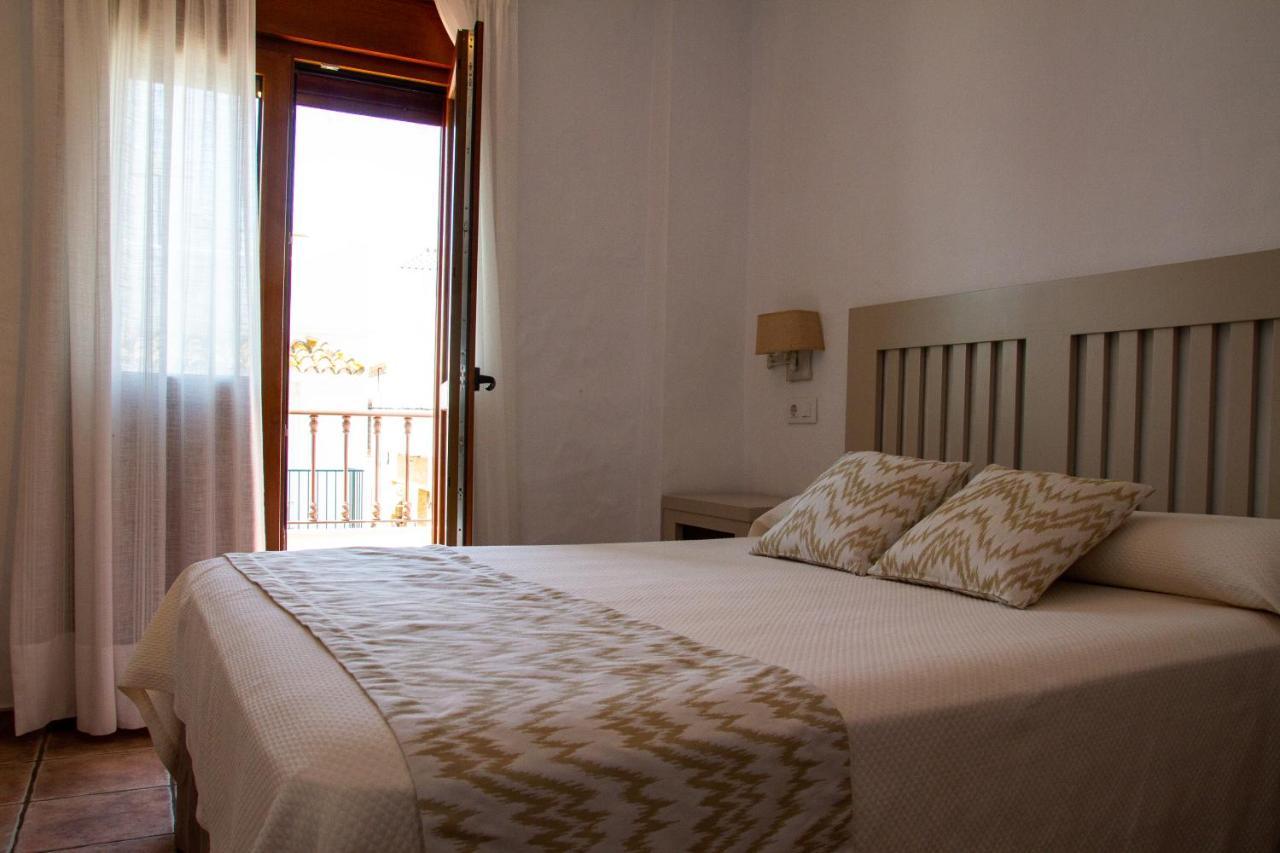 Hotel Almadraba Zahara de los Atunes Exteriör bild