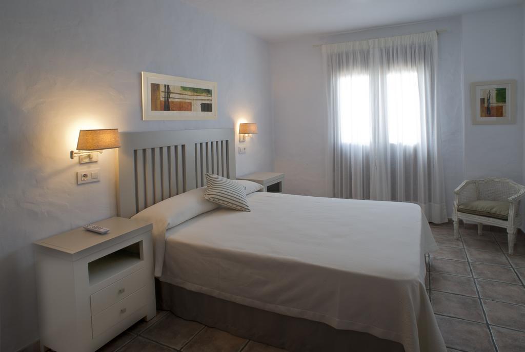 Hotel Almadraba Zahara de los Atunes Exteriör bild